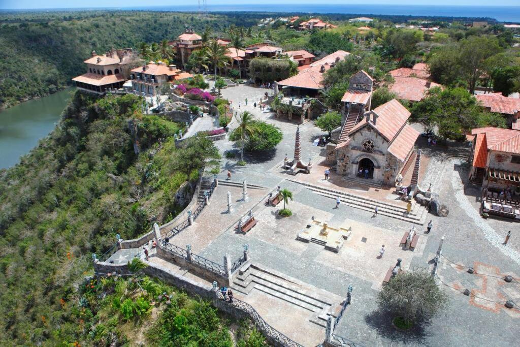 New!! Tropical Tiny Sanctuary-tiny Near Сasa de vacaciones Punta Cana